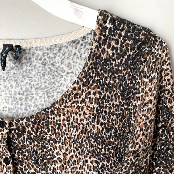 Guess by Marciano size M leopard cardigan - Picture 5 of 9